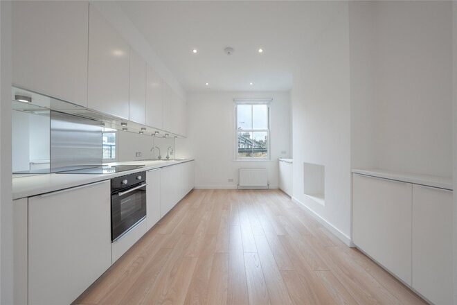 Saltram Crescent, London, W9