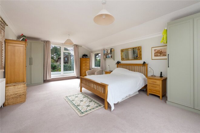 St. Andrews Gardens, Dover, CT15