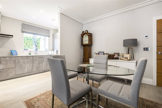 Coombehurst Close, Hadley Wood, EN4