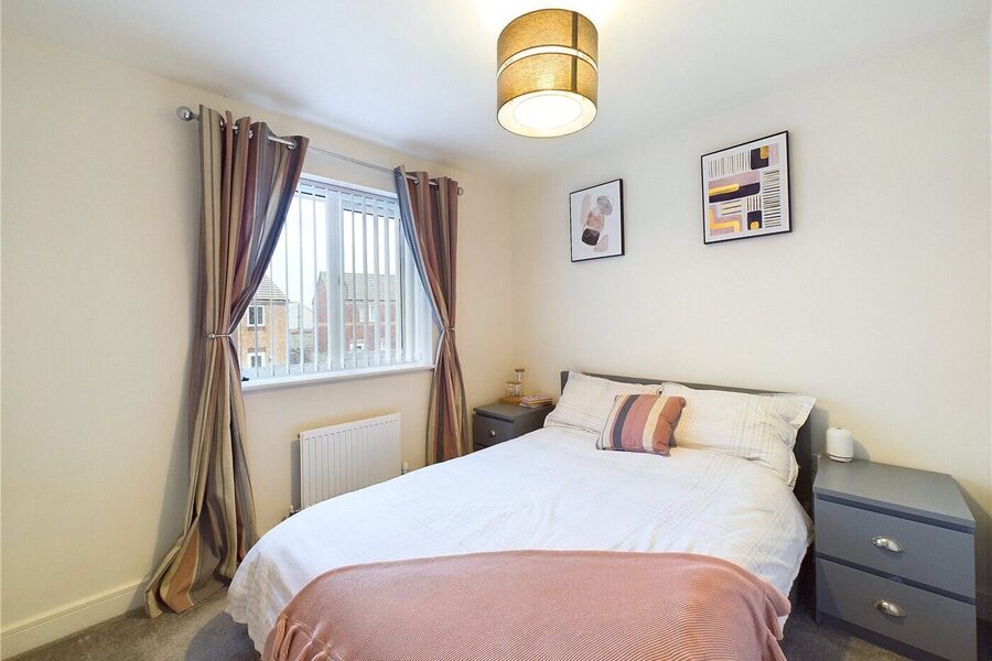 2nd Bedroom