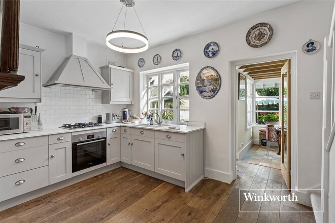 Totteridge Village, London, N20
