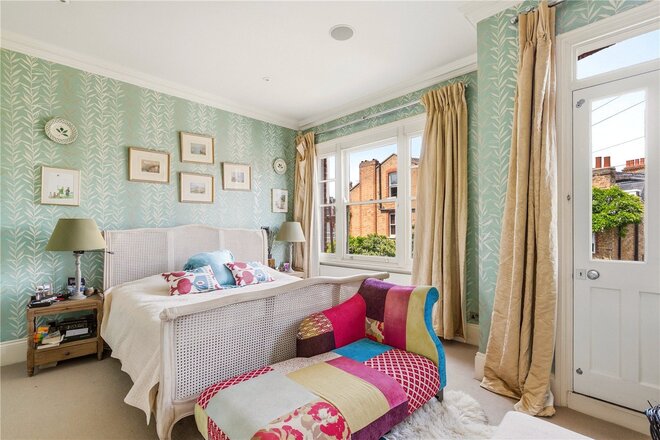 Bovingdon Road, London, SW6