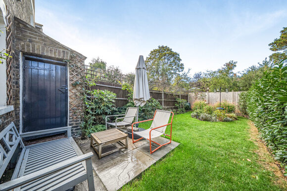 Erlanger Road, London, SE14