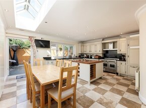 Coalecroft Road, London, SW15