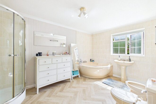 Carbinswood Lane, Reading, RG7