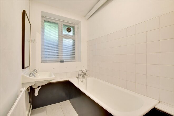 Lewisham Way, Brockley, SE4