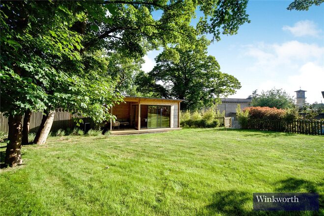 Duchess Crescent, Stanmore, HA7