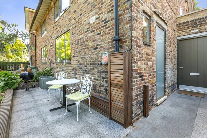 Canonbury Park North, London, N1