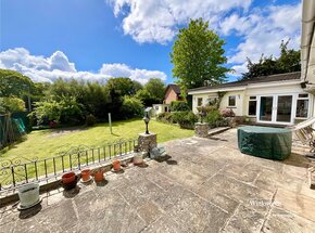 Smugglers Lane North, Dorset, BH23