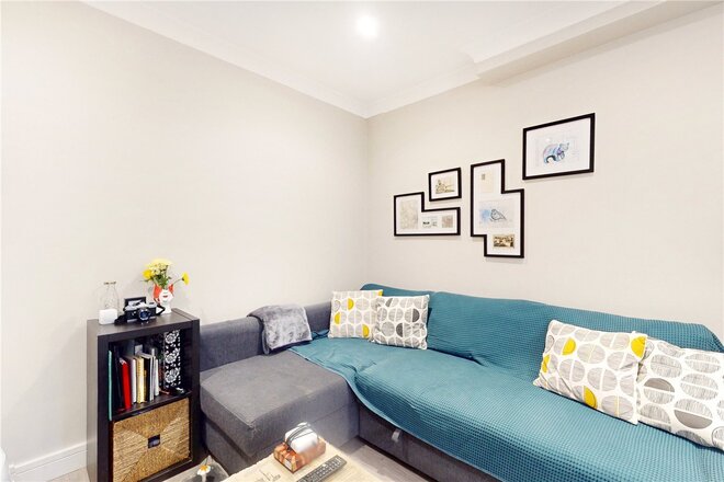 Hilldrop Crescent, London, N7