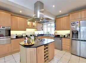 Cedarhurst Drive, Eltham, SE9