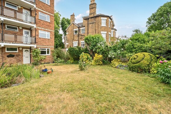 Brackley Road, Beckenham, BR3