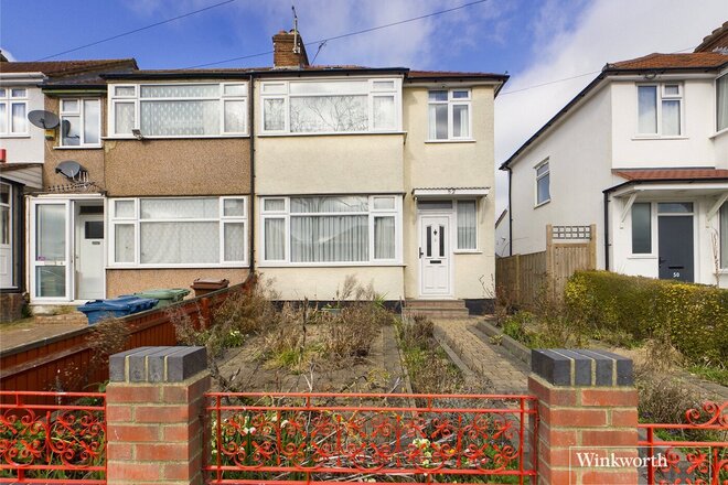 Gainsborough Gardens, Edgware, HA8