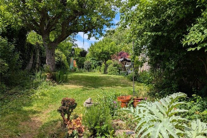 Sunny Gardens Road, London, NW4