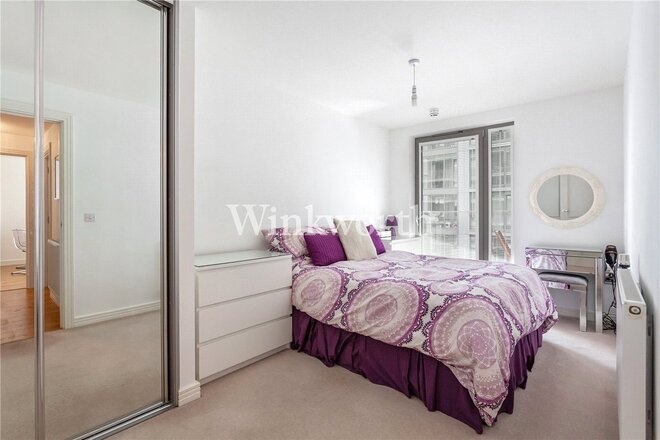 Merlin Heights, London, N17