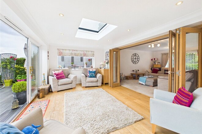 Armstrong Avenue, Devon, EX4