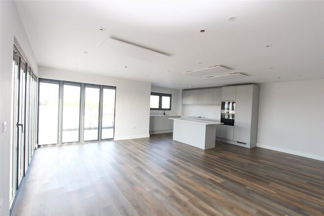 London Road, Benfleet, SS7