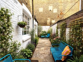 North Pole Road, London, W10