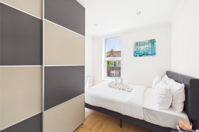 Hindes Road, Harrow, HA1