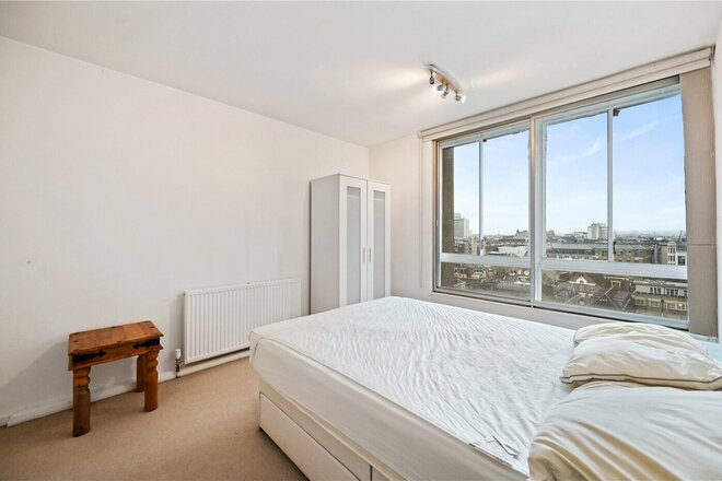 Stirling Court, Marshall Street, London, W1F