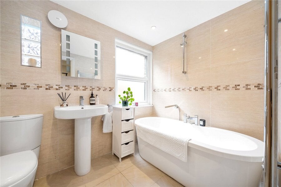 Ensuite One