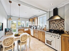 Fox Lane, London, N13