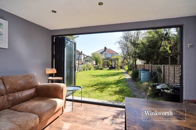 Ruskin Drive, Worcester Park, KT4