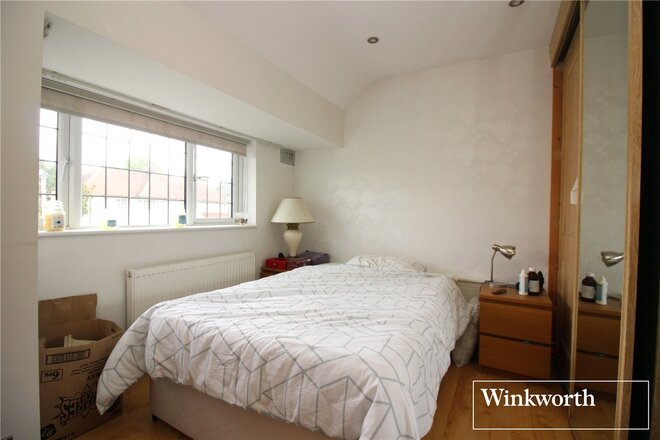 Cardinal Avenue, Hertfordshire, WD6