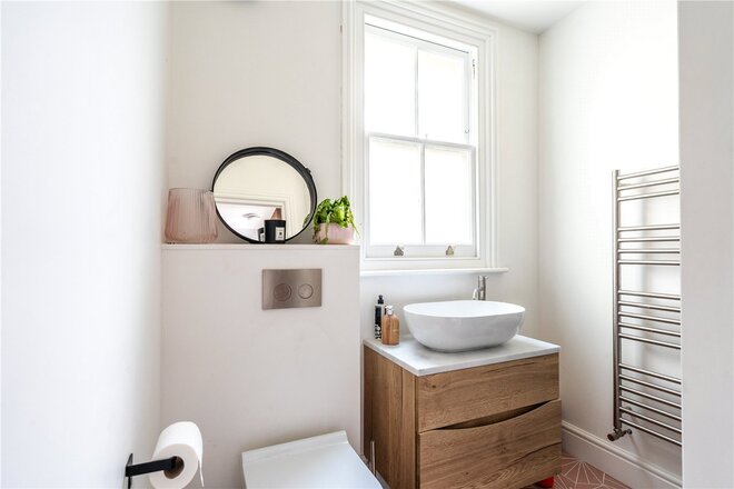 Endymion Road, London, SW2
