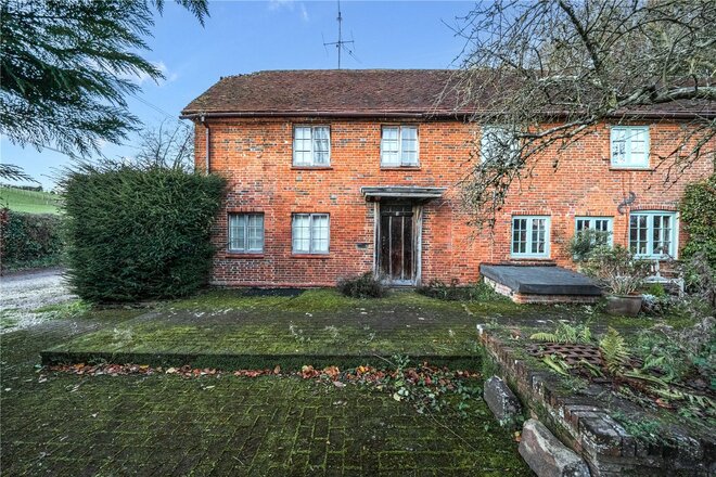 Crondall Lane, Farnham, GU10