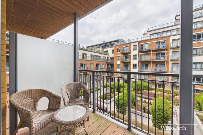Boulevard Drive, London, NW9