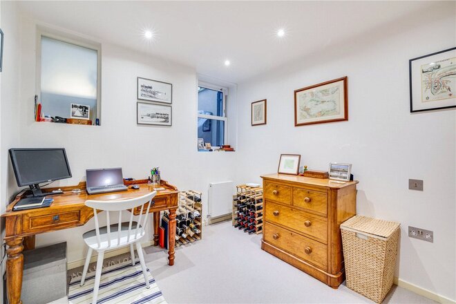 Oakbury Road, London, SW6