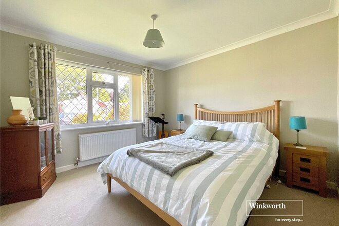 Pinewood Road, Christchurch, BH23