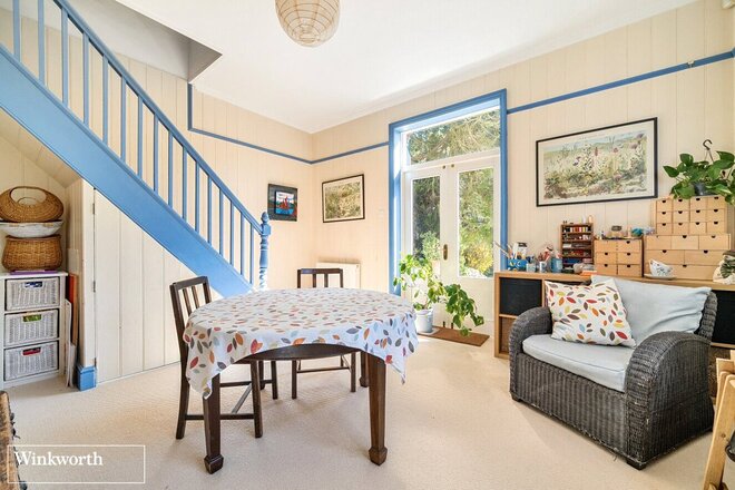 Cliddesden Road, Hampshire, RG21