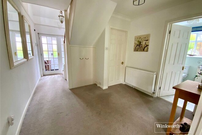 Island View Avenue, Dorset, BH23