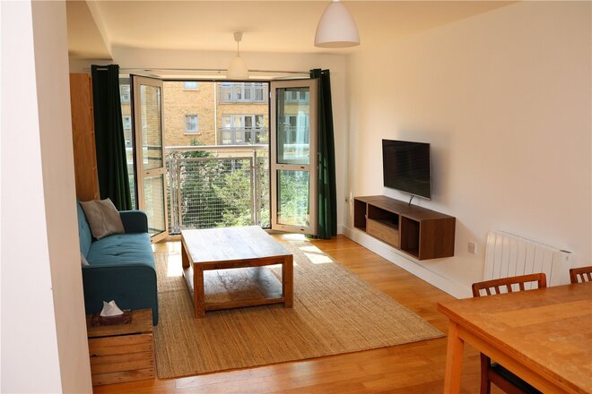 33 Hamilton Court, Montague Street, BS2