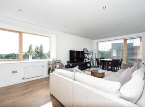 Ebony Crescent, Barnet, EN4