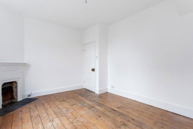 Hackford Road, London, SW9