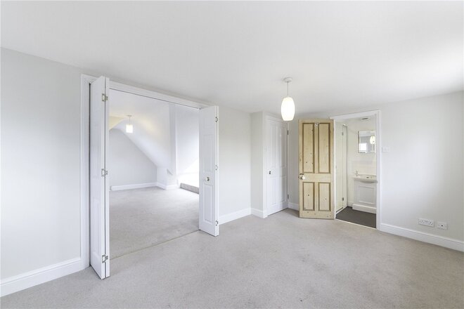 Burlington Road, London, W4