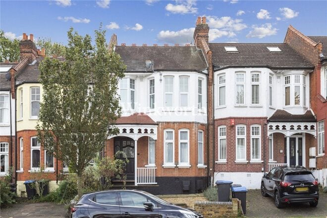 Bourne Hill, London, N13