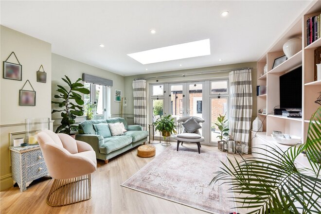 Bingham Road, Hampshire, SO22
