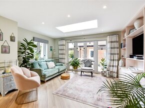 Bingham Road, Hampshire, SO22