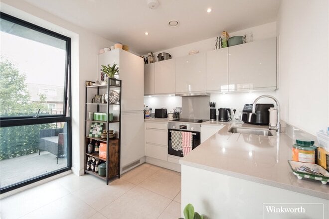 Station Approach, Ruislip, HA4