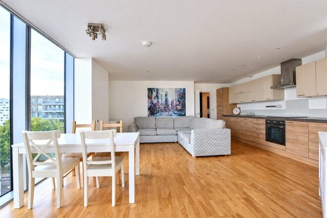 Cavatina Point, London, SE8
