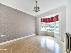 Otterbourne Walk, Sherfield On Loddon, RG27
