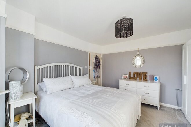 Northcote Avenue, Surbiton, KT5