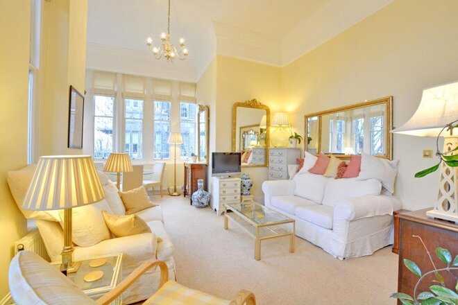 Robertson House, Shooters Hill, SE18