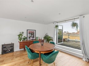 Hare Marsh, London, E2