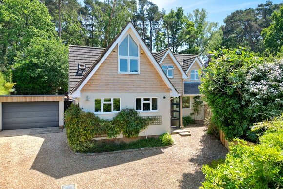 Lonnen Road, Wimborne, BH21