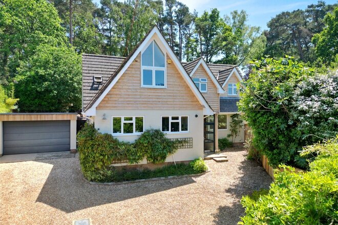 Lonnen Road, Wimborne, BH21